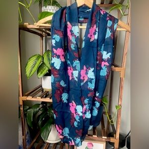 Chase Scarf with Tags Attached